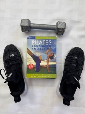 GAIAM Pilates Powerhouse Collection 3 DVDs and Body band.